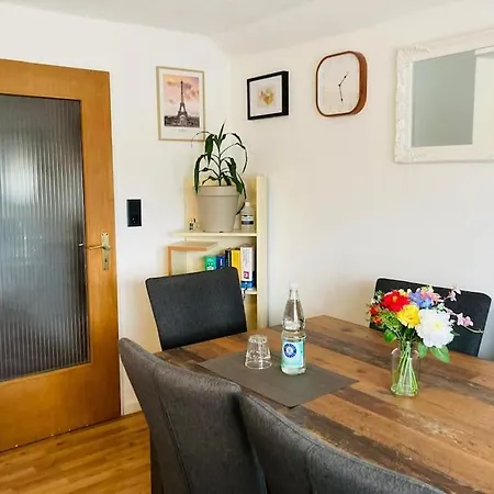 42 Qm Grosses Wohlfuehl-Apartment Im Ruhigen Messel Exterior foto